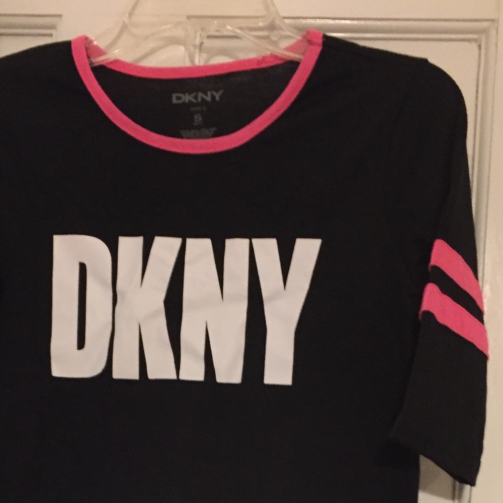 DKNY pajamas for girls - Picture 4 of 4